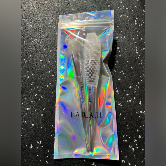 F.A.R.A.H | Essential Duo Brush Set - Picture 4 of 4
